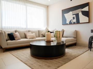 Casa · 164m² · 3 Recámaras · 2 Estacionamientos · Venta de Casa en Privanzas Residencial, Zona Punta Este, Atrás de Colegio Subiré