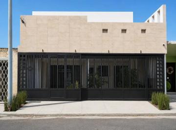 1 · Casa en Venta en Jardines de Anahuac