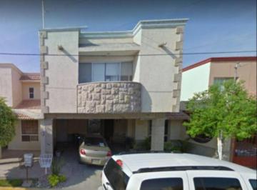 Casa de 3 habitaciones, Torreón · Casa en La Col Casa Blanca en Coahuila
