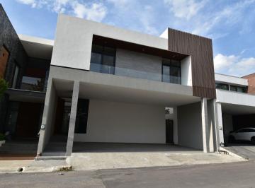Casa de 3 habitaciones, Monterrey · Casa en Venta en Laderas, El Uro, Carretera Nacional, Monterrey