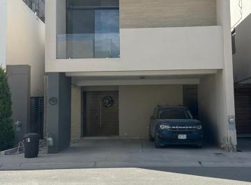 Casa · 160m² · 3 Recámaras · 2 Estacionamientos · Casa en Venta Veneros Residencial en Cd. Juarez Chih.