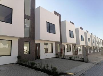 Casa de 3 habitaciones, Cuautlancingo · Casa en Venta Cerca a Cholula
