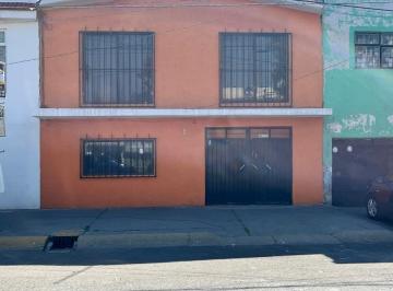 Casa · 219m² · 3 Recámaras · 3 Estacionamientos · Venta de Casa Col. Pavon Nezahualcoyotl