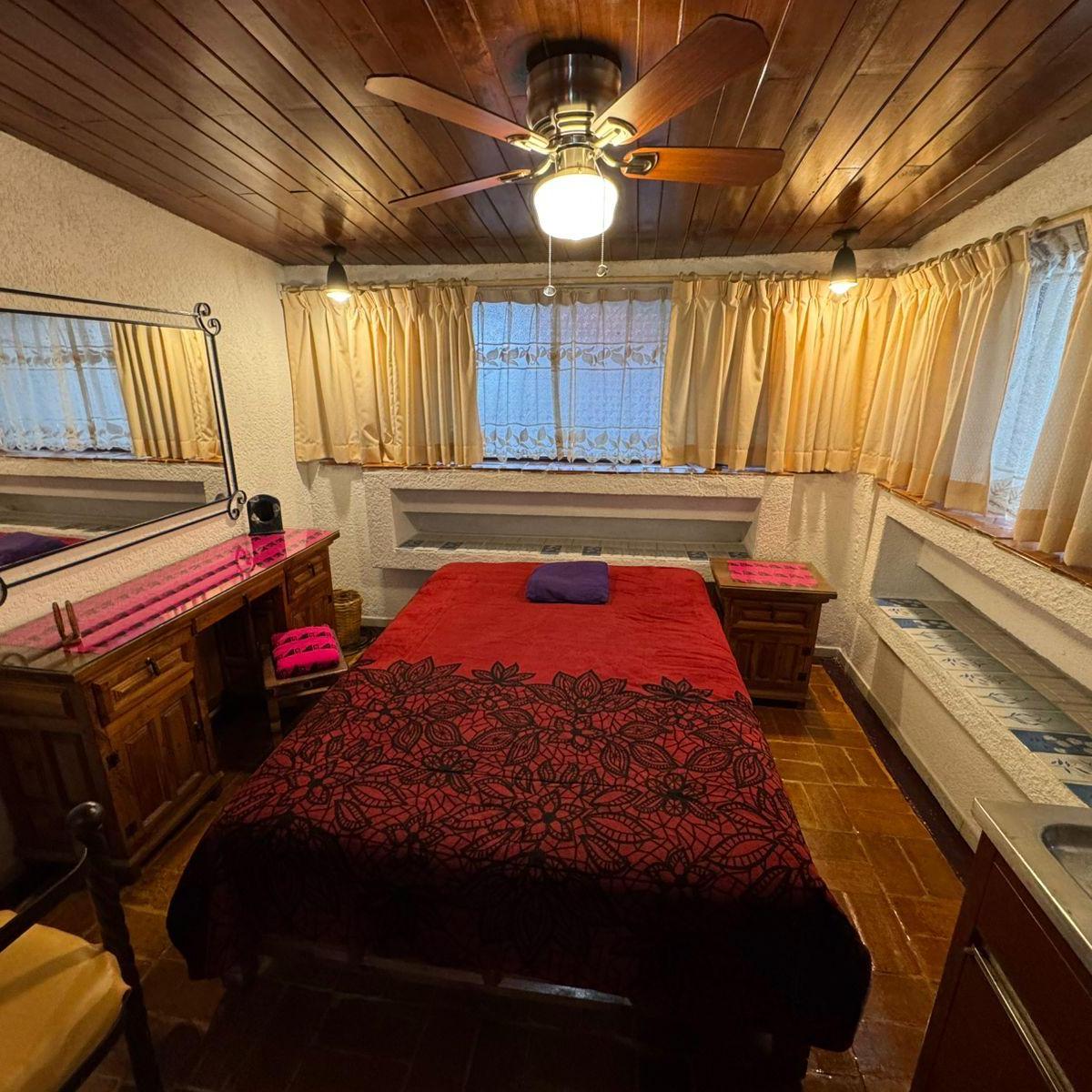 Furnished Room