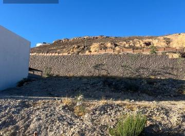 Terreno / Lote · 180m² · Terreno en Venta en Altozano