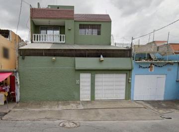 Casa de 4 habitaciones, Nezahualcóyotl · Gran Oportunidad de Inversion