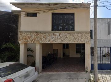 Casa de 3 habitaciones, Valladolid · Casa S en Venta, Flor Campestre, Yucatán.