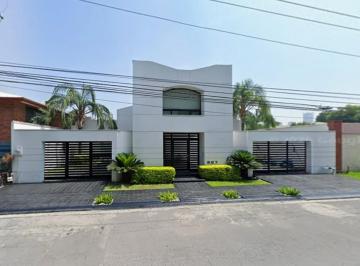 Casa de 4 habitaciones, San Pedro Garza García · Hermosa Casa en Venta de Remate en San Pedro Garza Garcia, Nuevo Leon