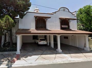 Casa de 5 habitaciones, San Pedro Garza García · Hermosa Casa en Venta de Remate en San Pedro Garza Garcia, Nuevo Leon