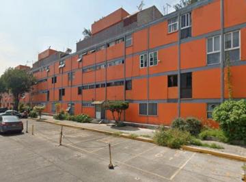 Departamento de 3 habitaciones, Venustiano Carranza · Departamento en Venta en Nicolás León