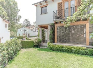 5f1229bd495c3f53ac38a2015565d8ab7aeba4272393754ca4e5bd3aeb167b48 · Casa en Venta en Fraccionamiento Casa de Campo