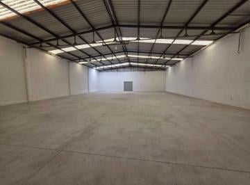 Bodega comercial , Celaya · Bodega Comercial en Renta o Venta Sobre Av Tecnologico Antes de Llegar a Av México Japón