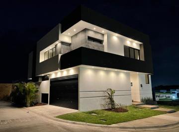 Casa de 3 habitaciones, Alvarado · Casa en Venta en Exclusivo Fraccionamiento