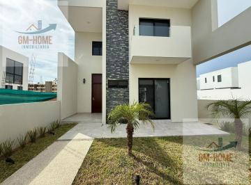 Casa · 300m² · 4 Recámaras · 2 Estacionamientos · Casa en Maralto Residencial