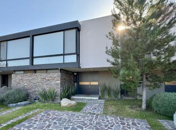 Casa de 3 habitaciones, León · Casa en Venta en La Campiña del Bosque