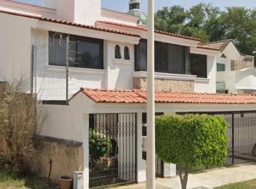 Casa de 4 habitaciones, Zapopan · Casa en Venta En: Remanso de Las Nochebuenas Bugambilias, Zapopan, Jal.