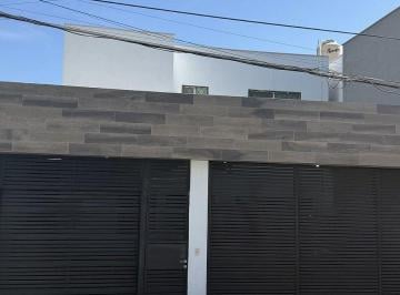 fe6dc245f06d81652a85322532ef23eb4af60dc9f9f100af4f76d208e6ffcb09 · Casa en Venta en Vista Hermosa