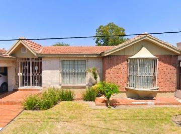 Casa de 4 habitaciones, Piedras Negras · Casa en Venta en Roma, Piedras Negras, Coahuila.