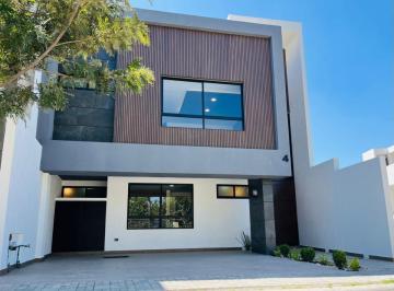 Casa de 4 habitaciones, San Andrés Cholula · Venta Casa Lomas de Angelopolis Cascatta