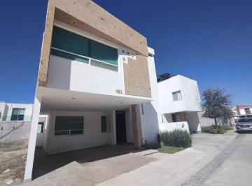 Casa en condominio de 4 habitaciones, Aguascalientes · Ldt - Casa en Venta Al Poniente en Loretta I