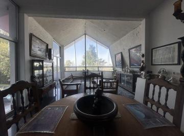 9428ac25a27fb1f4e0e327c194051845be93a40bca212f6e631410e7938922eb · Casa Sola Para Remodelar en Col. Lomas de Cuernavaca