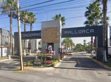 Casa en condominio de 3 habitaciones, Tlajomulco de Zúñiga · Casa en Remate Bancario Coto Mallorca Tlajomulco de Zuñiga