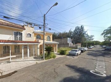 Casa de 4 habitaciones, San Pedro Tlaquepaque · Casa en Venta Col. El Tapatío Jalisco.