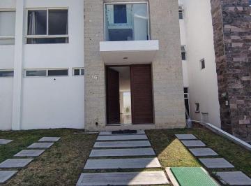 Casa de 3 habitaciones, San Andrés Cholula · Casa en Venta Parque Novara Lomas de Angelopolis