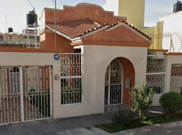 Casa de 4 habitaciones, Guadalajara · Casa en Venta Col. Jardines del Country Jalisco.