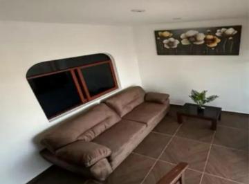 Casa de 3 habitaciones, León · Casa en Venta a Tan Solo 5 Min de Poliforum Leon!
