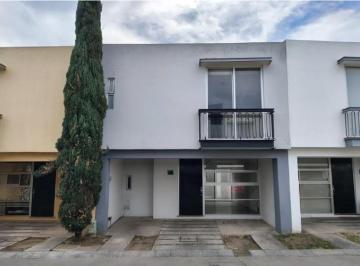 Casa en condominio de 3 habitaciones, Zapopan · Casa en Remate en Residencial Santa Margarita