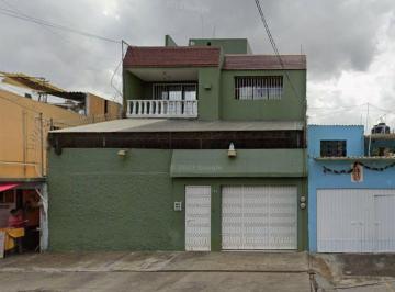 Casa de 4 habitaciones, Nezahualcóyotl · Venta de Casa en Nezahualcoyotl