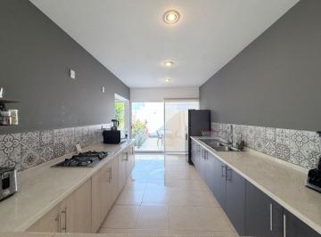 Casa de 4 habitaciones, Querétaro · Casa en Venta - Biogrand, Juriquilla - Queretaro - C1985