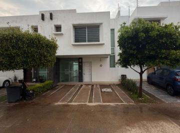Casa Venta de 3 habitaciones · Casa Venta Fortín Zapopan
