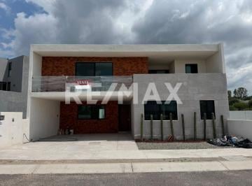 Casa de 3 habitaciones, San Miguel de Allende · Venta de Casa en Zirandano, San Miguel de Allende