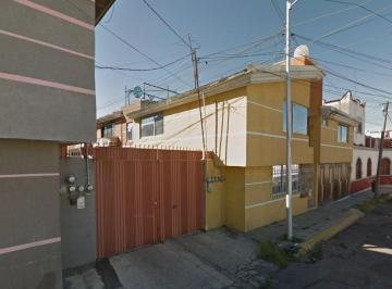 Casa de 4 habitaciones, Puebla · Casa en Garantia Valle del Sol Puebla
