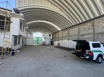 Bodega comercial · 200m² · Bodega Comercial en El Chalco