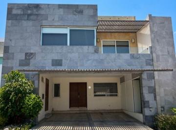 Casa en condominio de 4 habitaciones, San Andrés Cholula · Casa en Garantia Bancaria Lomas de Angelopolis Puebla
