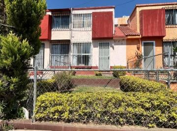 Casa en condominio · 65m² · 2 Recámaras · 1 Estacionamiento · Casa en Condominio en Venta, Lomas de Tzompantle, Cuernavaca Norte