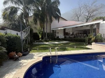 Casa · 656m² · 4 Recámaras · 6 Estacionamientos · Casa en Venta Cumbres 3er Sector Monterrey