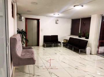 ae242bd9245dcc86da6ed5bdc7769a3a350eef4325aff755fb0720d21034ec53 · Venta de Oficina/consultorio Acondicionada en Edificio Juárez