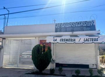 Casa · 210m² · 2 Recámaras · 1 Estacionamiento · Venta de Casa en Habitacional del Bosque