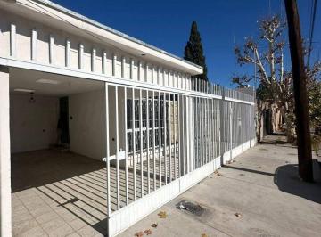 Casa de 4 habitaciones, Chihuahua · Casa en Renta Para Oficinas o Escuelas