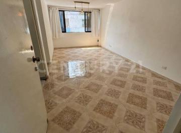 Departamento · 73m² · 3 Recámaras · En Calle Cerrada, 3 Recamaras, en 1er Piso