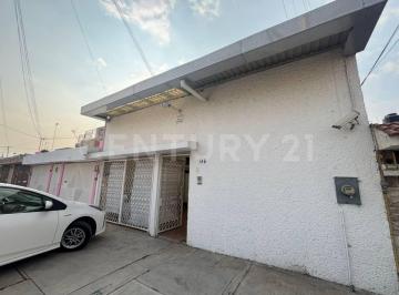 Casa · 316m² · 5 Recámaras · 1 Estacionamiento · Venta de Casa en Coapa Santa Cecilia, Delegación Coyoacan