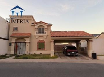 fd73a951020aee9aa7cbee3db3e652511b85f9d92b9f0c2779215b63ea086bd5 · Casa Al Norte de La Cd en Balboa Residencial