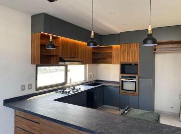 Casa en condominio · 250m² · 3 Recámaras · 2 Estacionamientos · Exclusiva Casa en Altanza Soare III