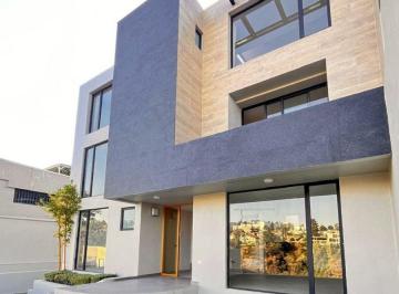 37ed5177c55c67a5c59dc1c5601d5e9db263d242acfd07155b7f81744f0fb029 · La Herradura. Estrena Casa con Hermosas Vistas