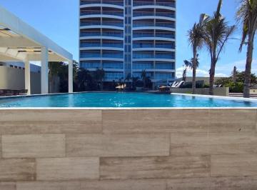 Departamento · 211m² · 3 Recámaras · 3 Estacionamientos · Departamento en Venta en Catavento a Orilla de Playa en La Zona de Yucalpetén - (4)