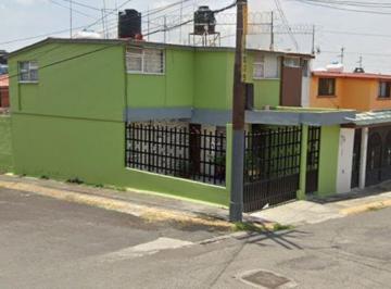 Casa de 3 habitaciones, Naucalpan de Juárez · Casa en Venta en del Pedregal, Lomas de Cantera, Naucalpan de Juárez, Mex.